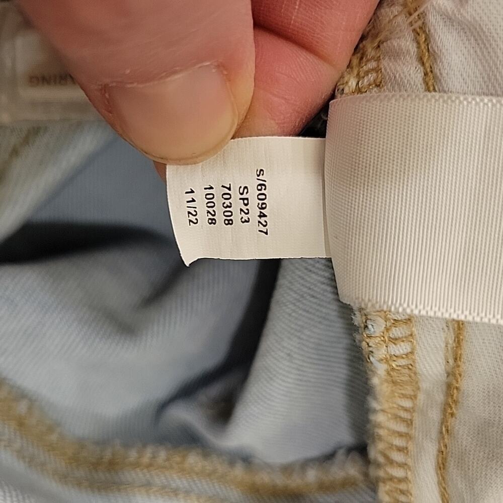 Womens LOFT Curvy Kick Crop Jeans High Size 10 30 Light Wash Denim Fray Hem - Picture 9 of 11